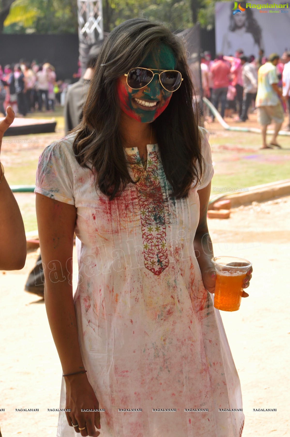 Big Fat Holi Bash 2013 - by Bisket & AA