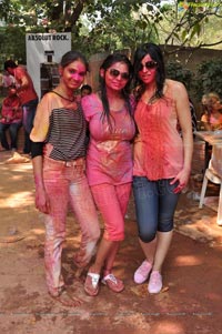 Bisket Entertainments 2013 Holi Bash