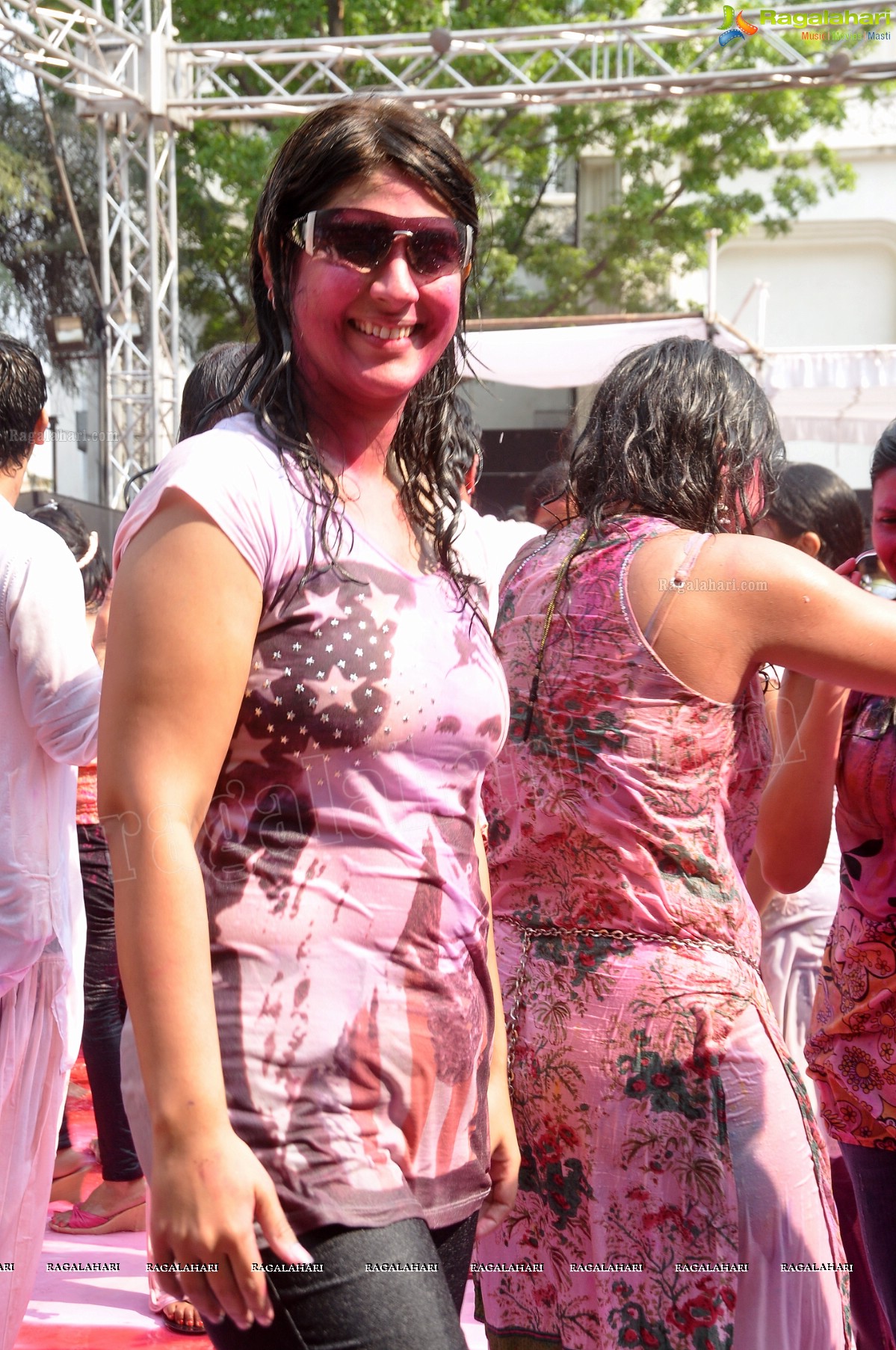 Big Fat Holi Bash 2013 - by Bisket & AA