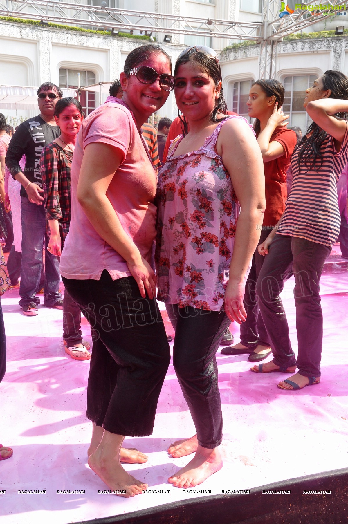 Big Fat Holi Bash 2013 - by Bisket & AA