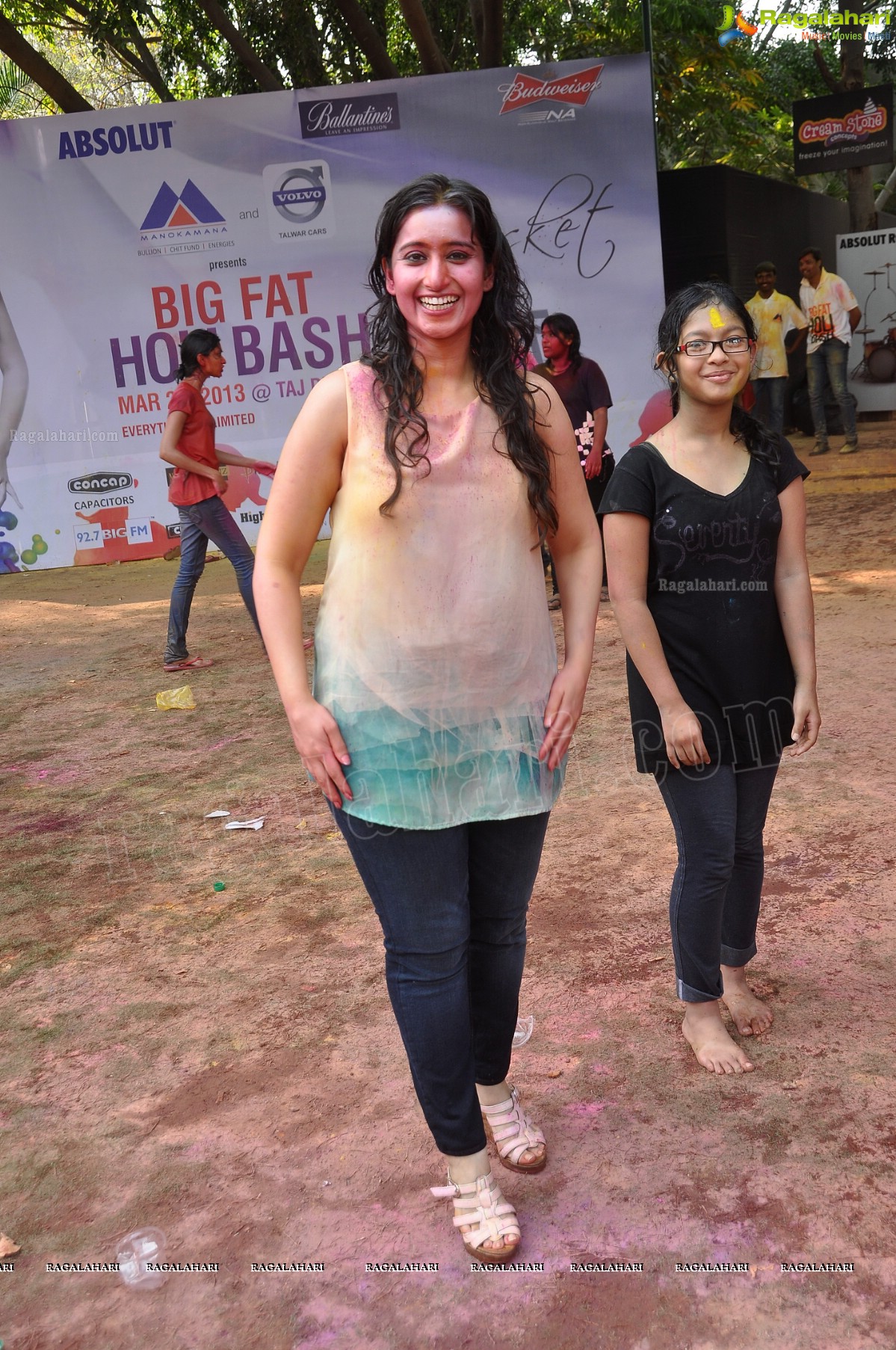 Big Fat Holi Bash 2013 - by Bisket & AA