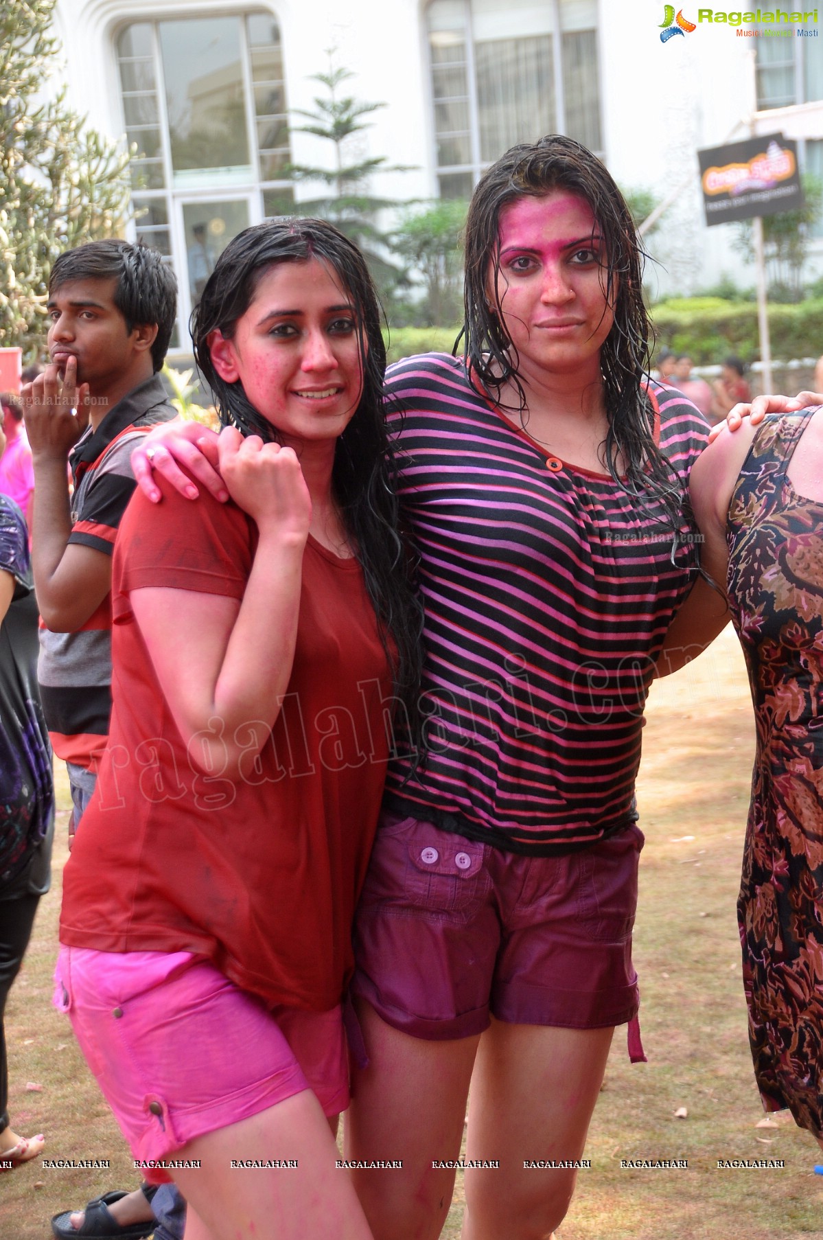 Big Fat Holi Bash 2013 - by Bisket & AA