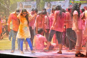 Bisket Entertainments 2013 Holi Bash