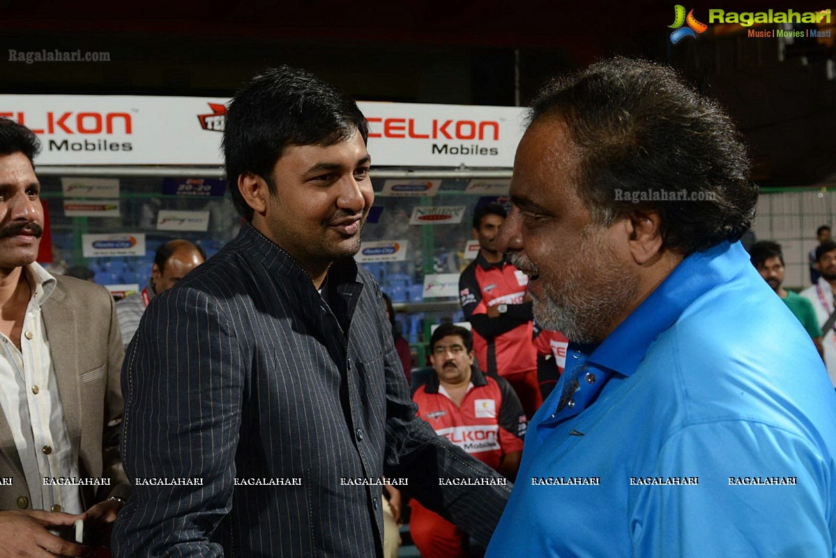 CCL 3 Finals: Telugu Warriors Vs Karnataka Bulldozers