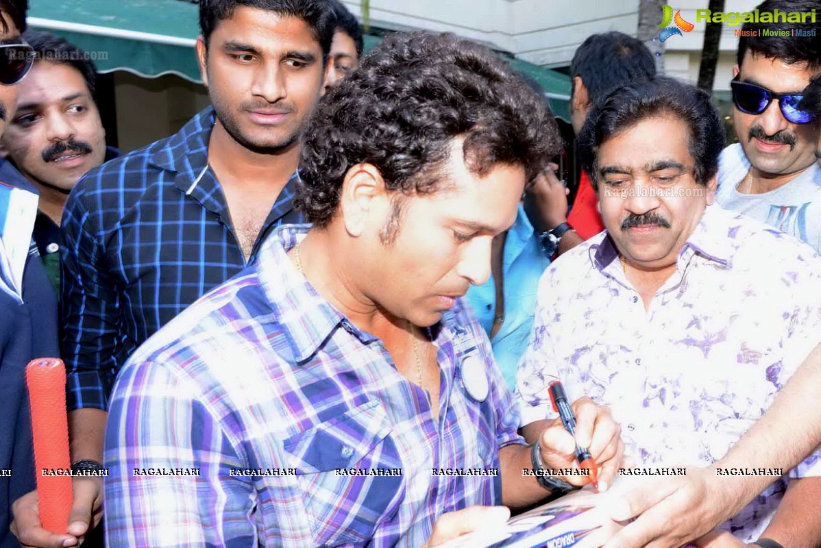 CCL 3 Telugu Warriors Team with Sachin Tendulkar