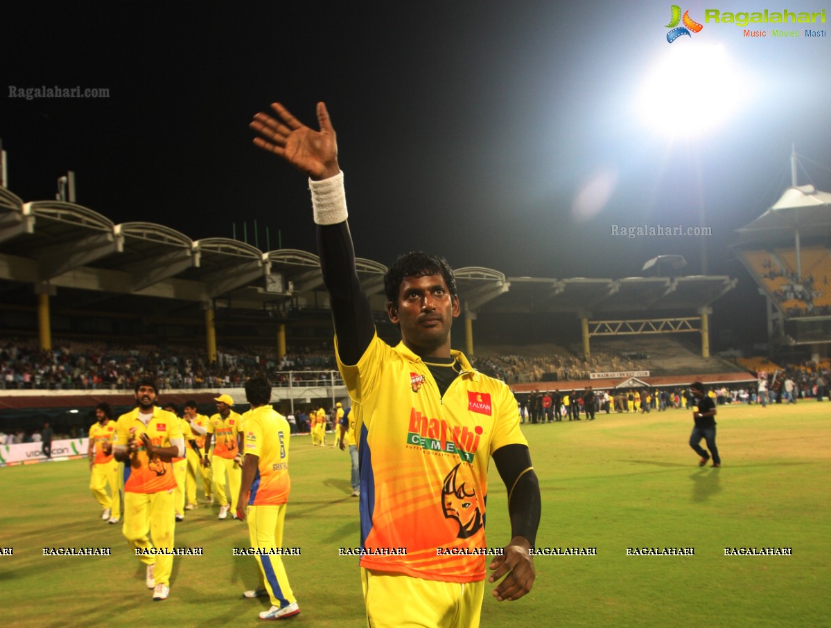 CCL 3: Chennai Rhinos vs Bengal Tigers Match