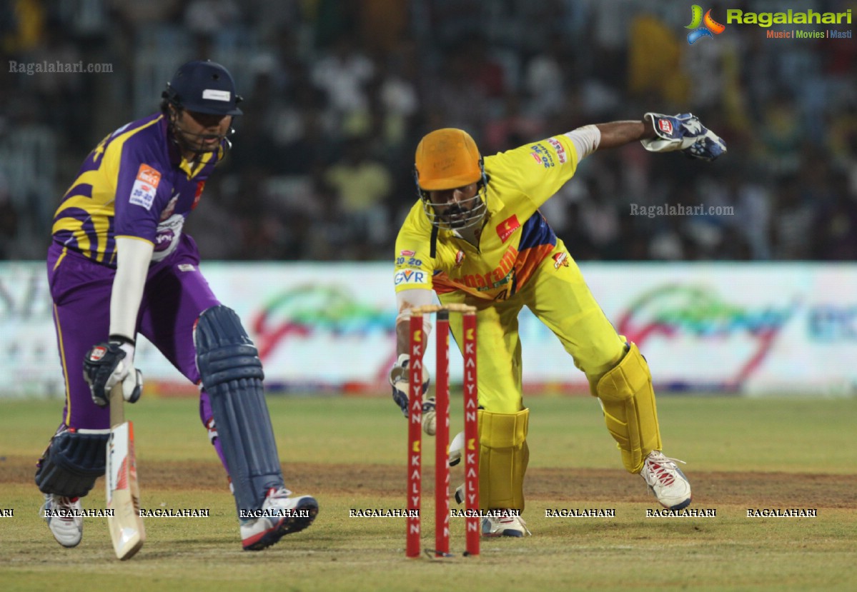 CCL 3: Chennai Rhinos vs Bengal Tigers Match