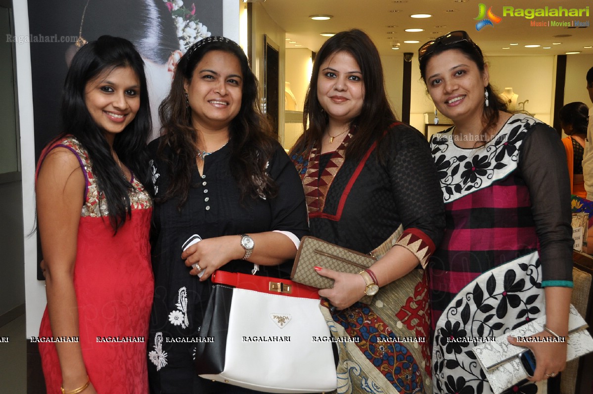 Doshi Gems & Jewels 2013 Women's Day Celebrations, Hyderabad