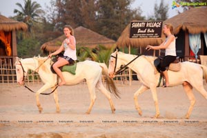 Goa Beach People Photos