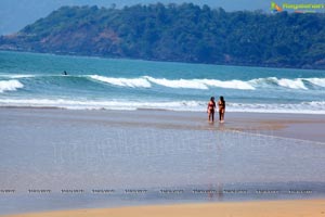 Goa Beach People Photos