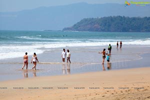 Goa Beach People Photos