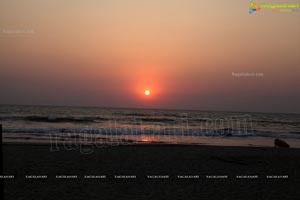 Goa Beach People Photos