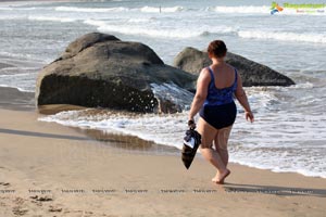 Goa Beach People Photos