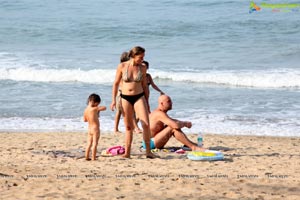 Goa Beach People Photos