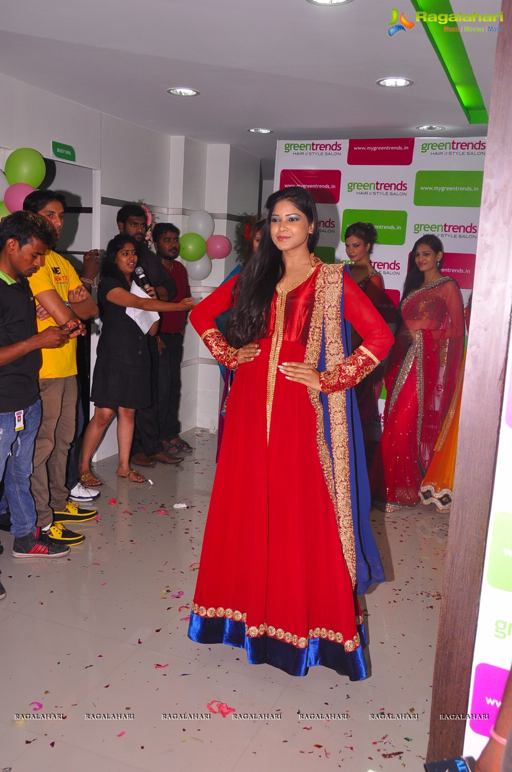 Madhu Shalini launches Green Trends Hair and Style Salon, Hyderabad