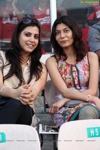 Heroines Hungama at CCL 2013 Semi-Finals