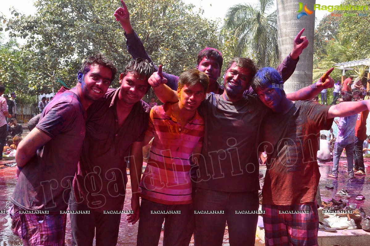 Holi 2013 Celebrations by Chocolate Boy at Fortune Select Manohar, Hyderabad