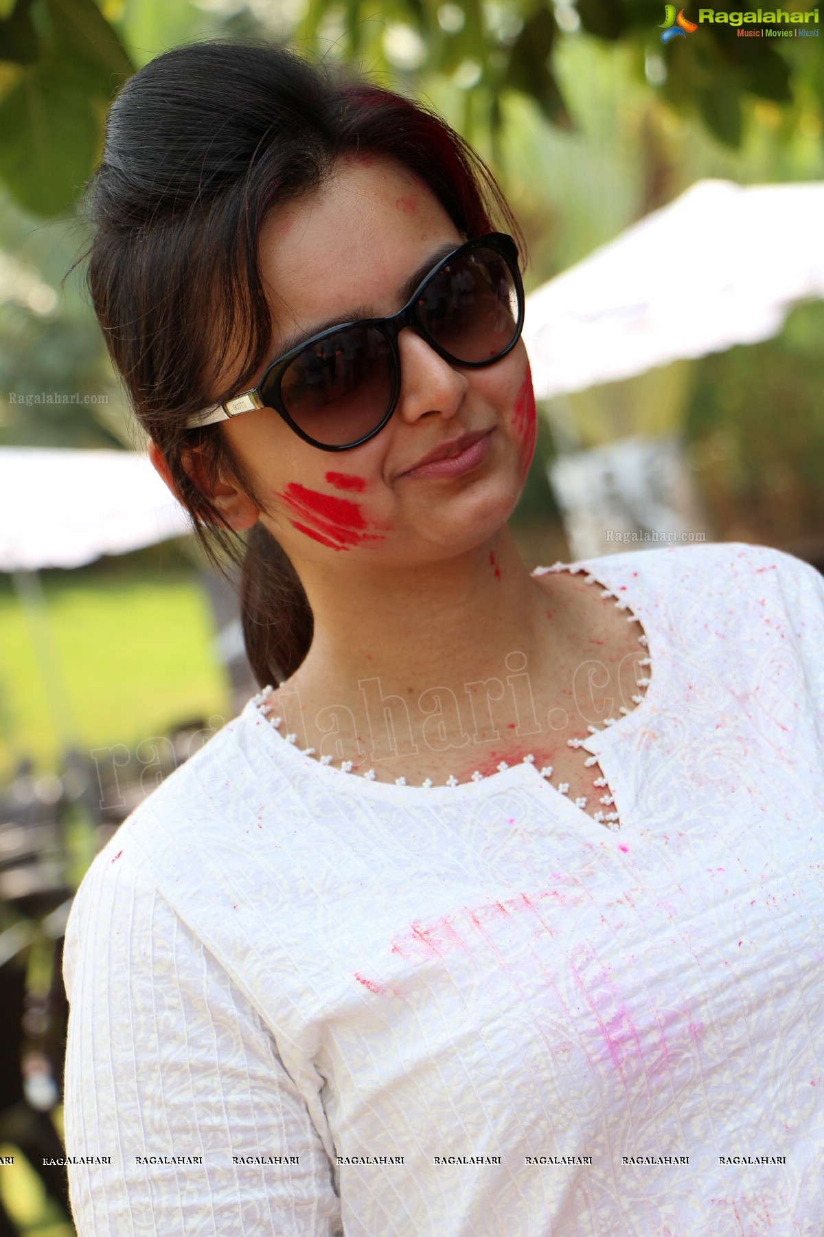 Holi 2013 Celebrations at Golkonda Resorts, Hyderabad