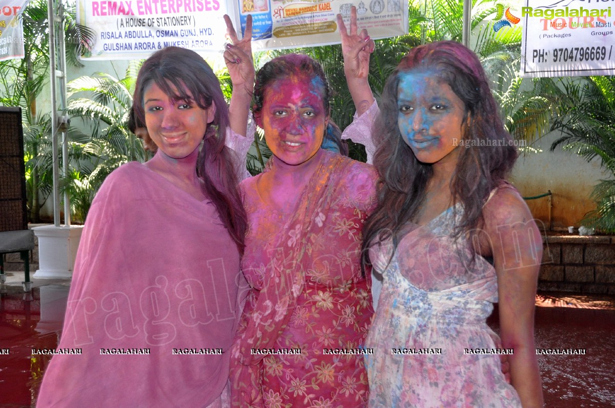 Rangeela Re - Punjabi Seva Samithi Youth Wing Holi 2013 Celebrations, Hyderabad