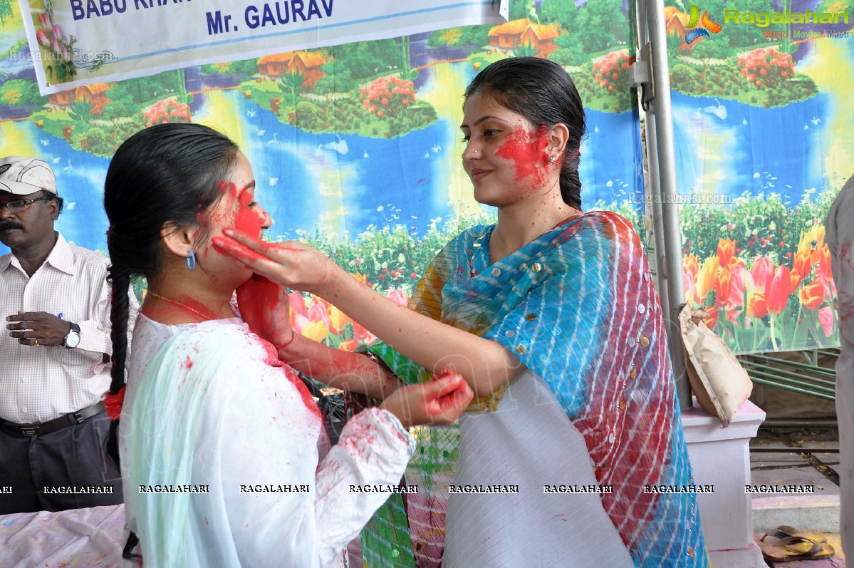 Rangeela Re - Punjabi Seva Samithi Youth Wing Holi 2013 Celebrations, Hyderabad