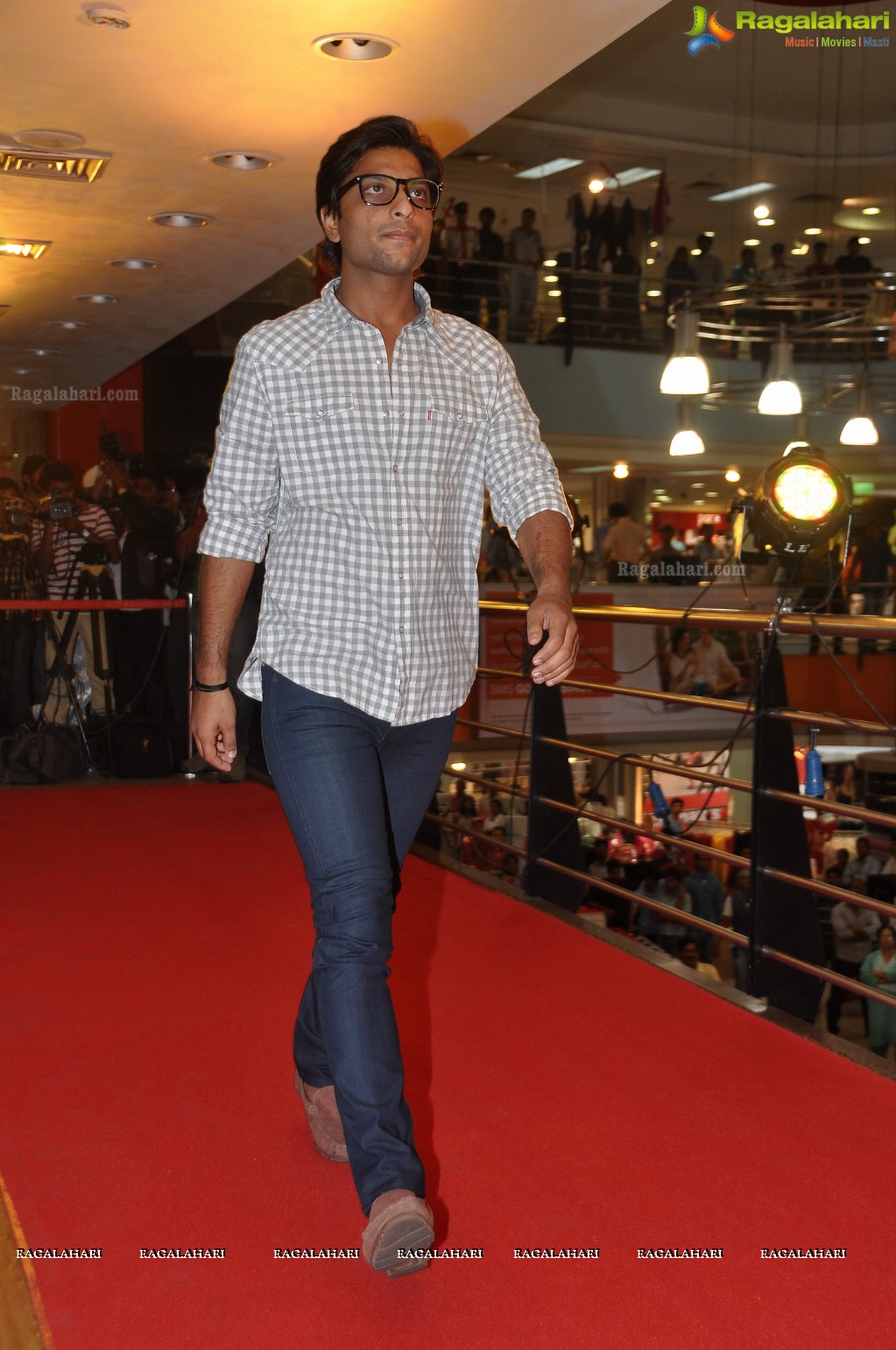 Trendy Fashion Show and Summer Collection 2013 at Hyderabad Central