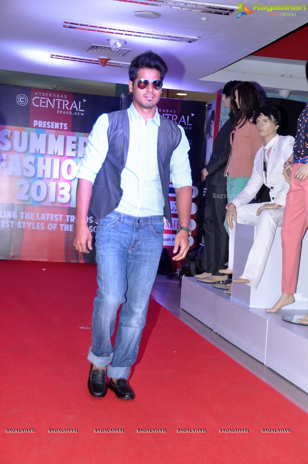 Trendy Fashion Show and Summer Collection 2013 at Hyderabad Central