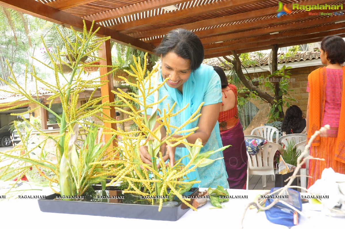 Mini lkebana Exhibition with Dry-Fresh Flowers and Foliage, Hyderabad