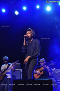 imany Live In Convert