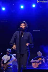 imany Live In Convert