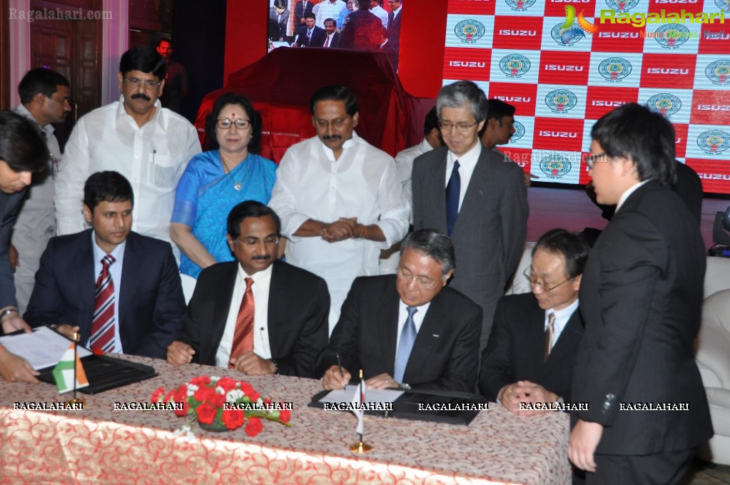 Isuzu signs MoU to manufacture LCVs and SUVs in Andhra