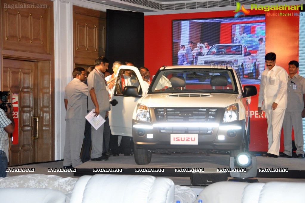 Isuzu signs MoU to manufacture LCVs and SUVs in Andhra