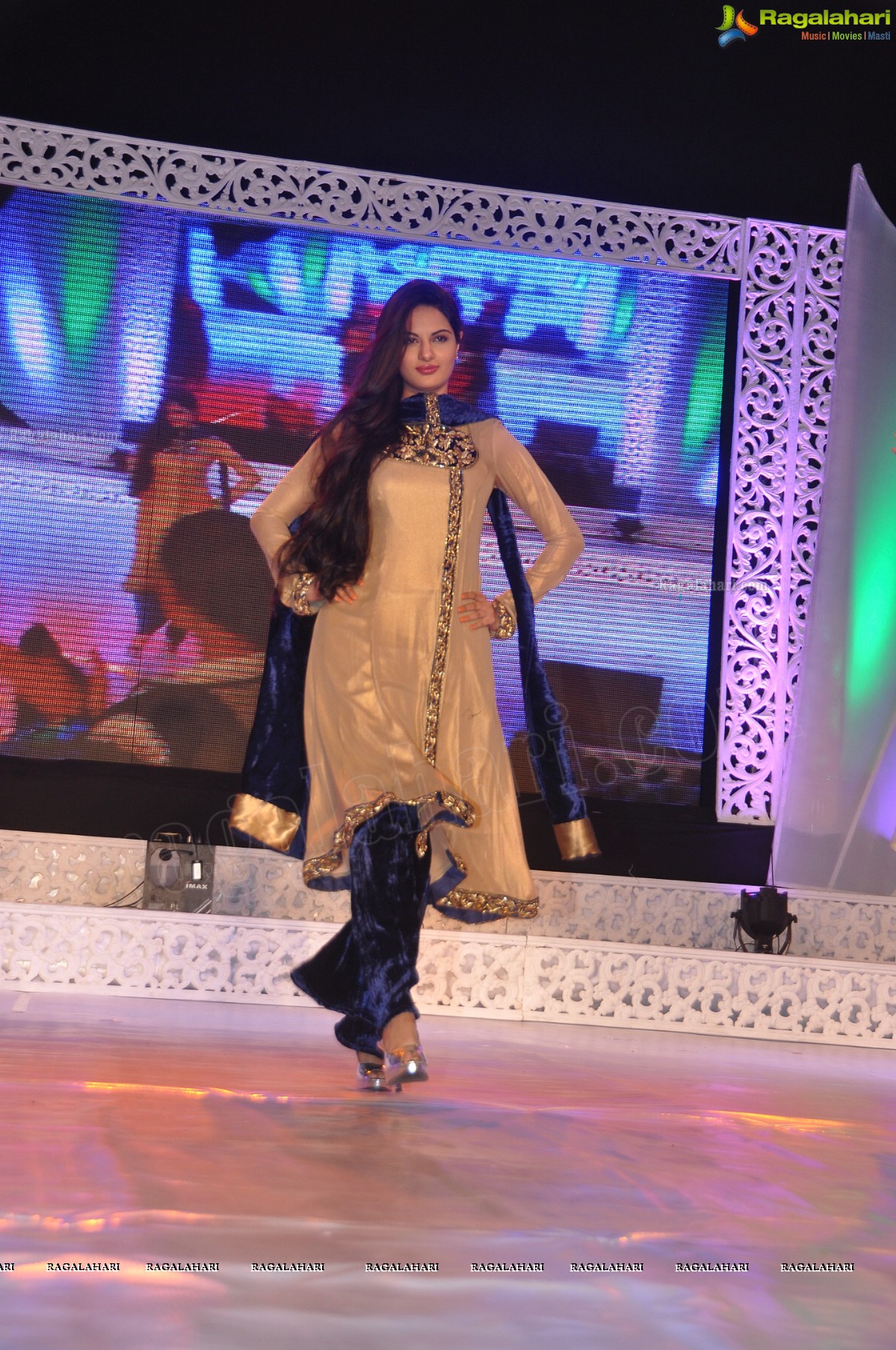 JCI Hyderabad Deccan Mega Tambola with Fashion Show, Hyderabad