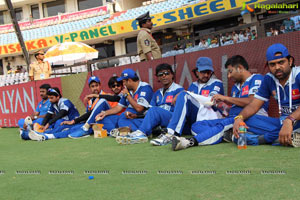 CCL3 Semifinal Kerala Strikers vs Karnataka Bulldozers