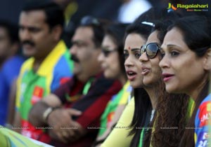 CCL 3 Kerala Strikers vs Karnataka Bulldozers Match