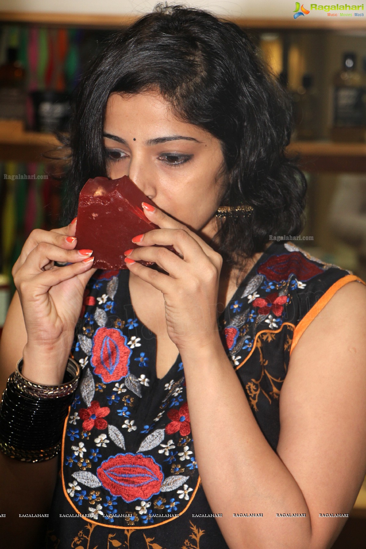 Nishanti Evani at Lush India to support 'Fight Against Animal Testing'