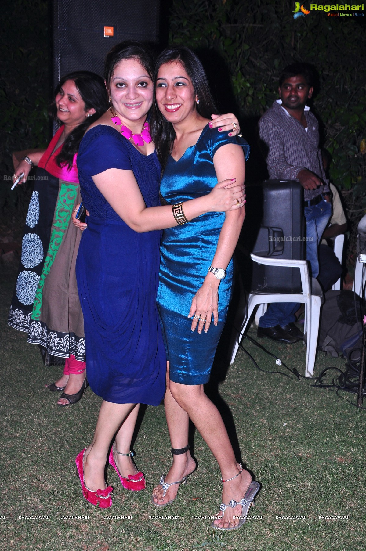 Masqurade Party by Raja Singh & Vinny Singh - Vicky Alag & Poonam Alag at Singh Farm House