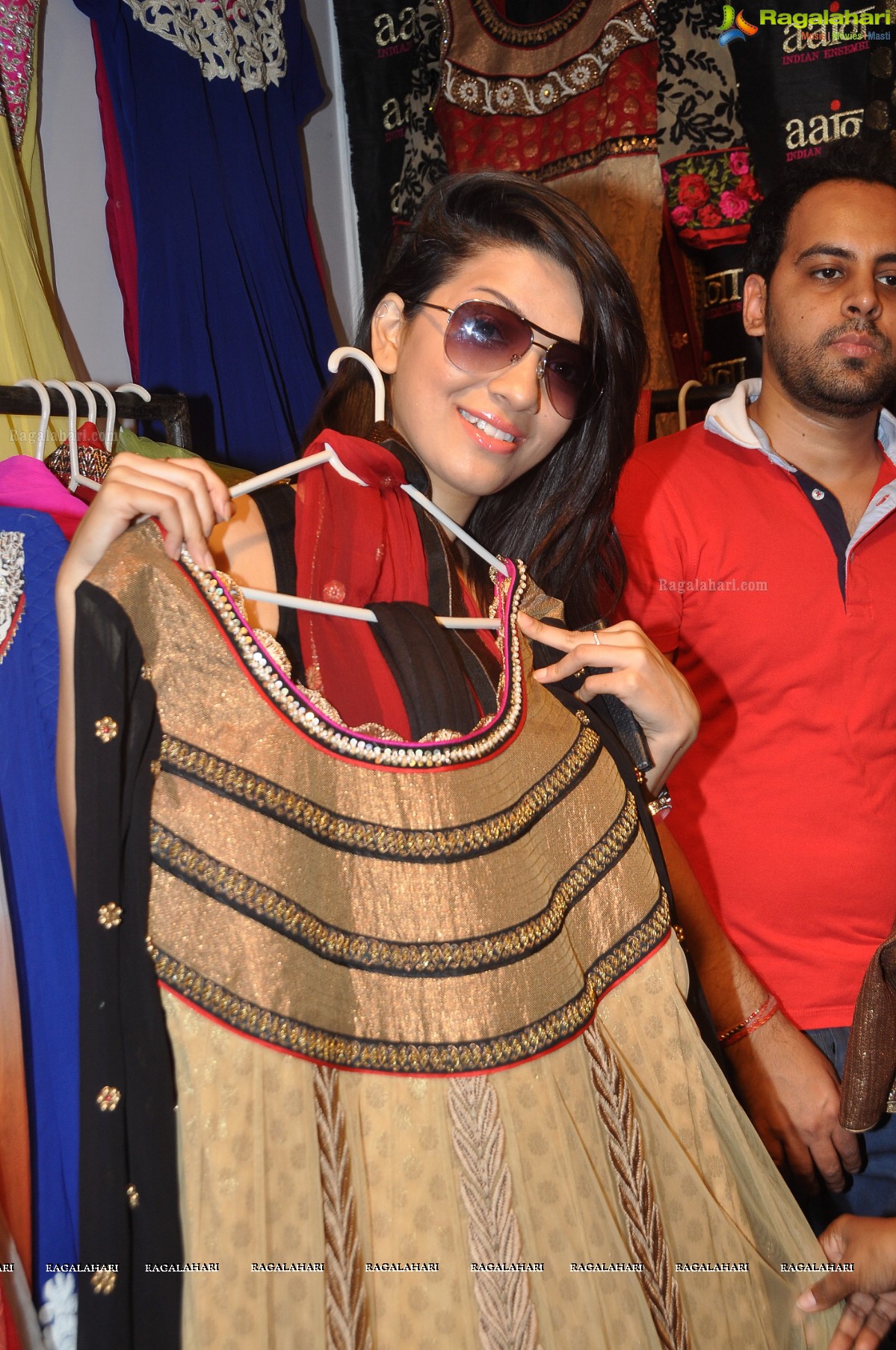 Parinidhi launches Melange March 2013 - A Fashion Rampage