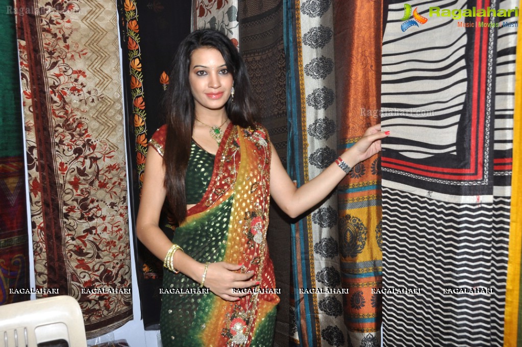 Diksha Panth launches National Silk and Cotton Expo, Hyderabad