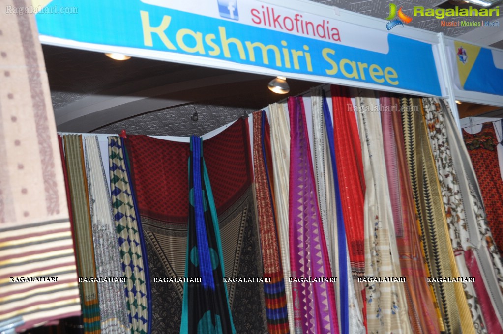 Diksha Panth launches National Silk and Cotton Expo, Hyderabad