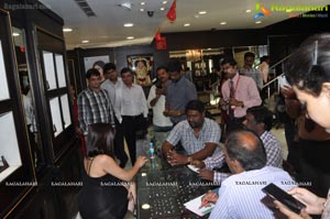 Neha Mishra visits Gitanjali Jewels, Hyderabad