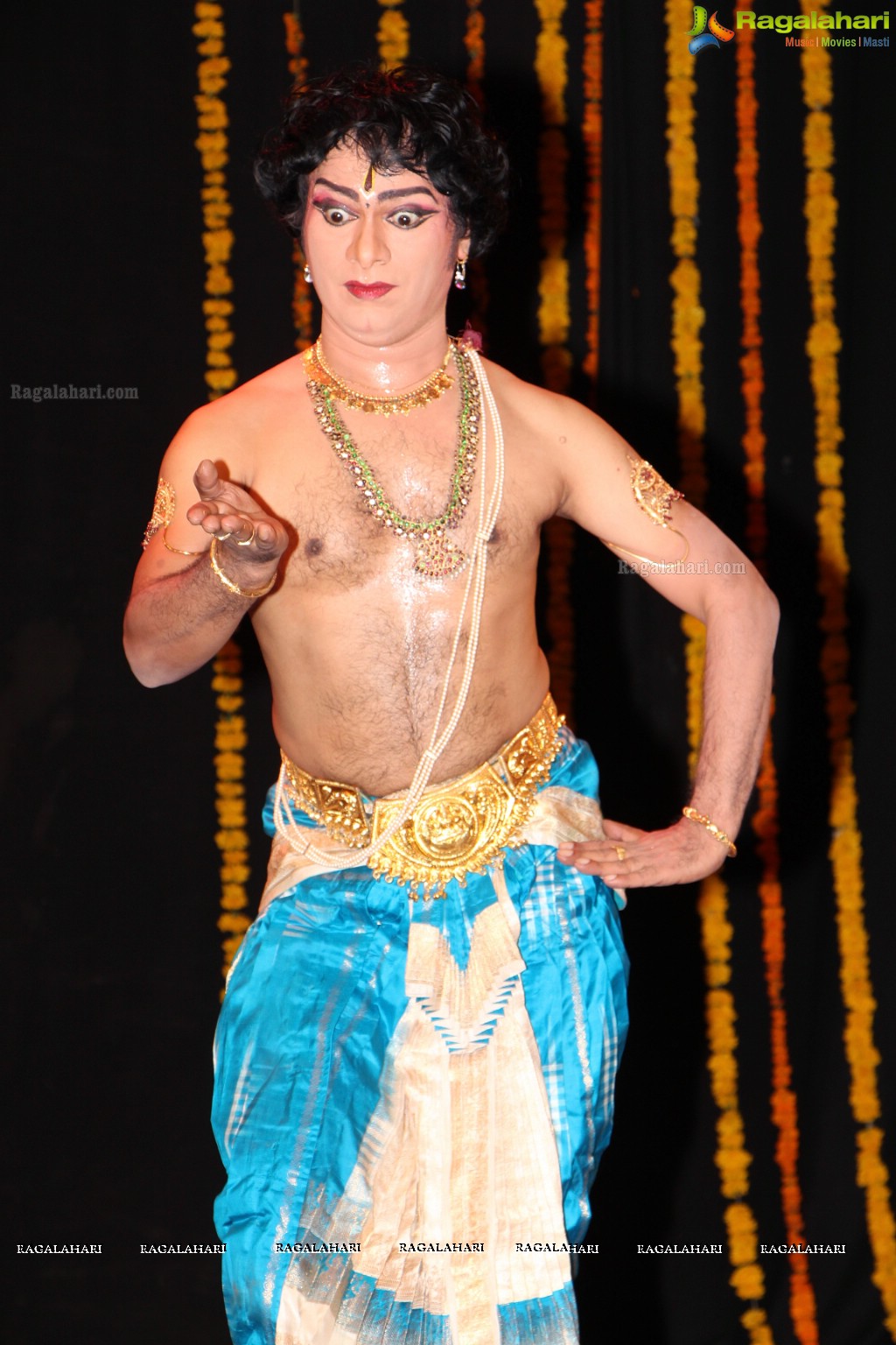 Nruthya Sandhya: Performance On Nayikas - Avasthas & Navarasas By Dr. P Rama Devi