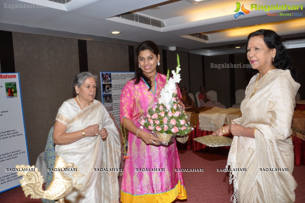 Pinky Reddy launches NGO Exhibition, Hyderabad