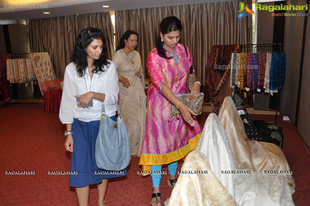 Pinky Reddy launches NGO Exhibition, Hyderabad