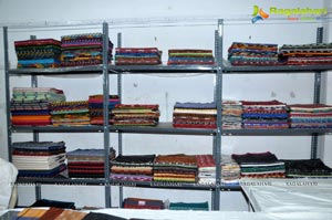 Srilekha Reddy Mallidi IKAT Art Mela