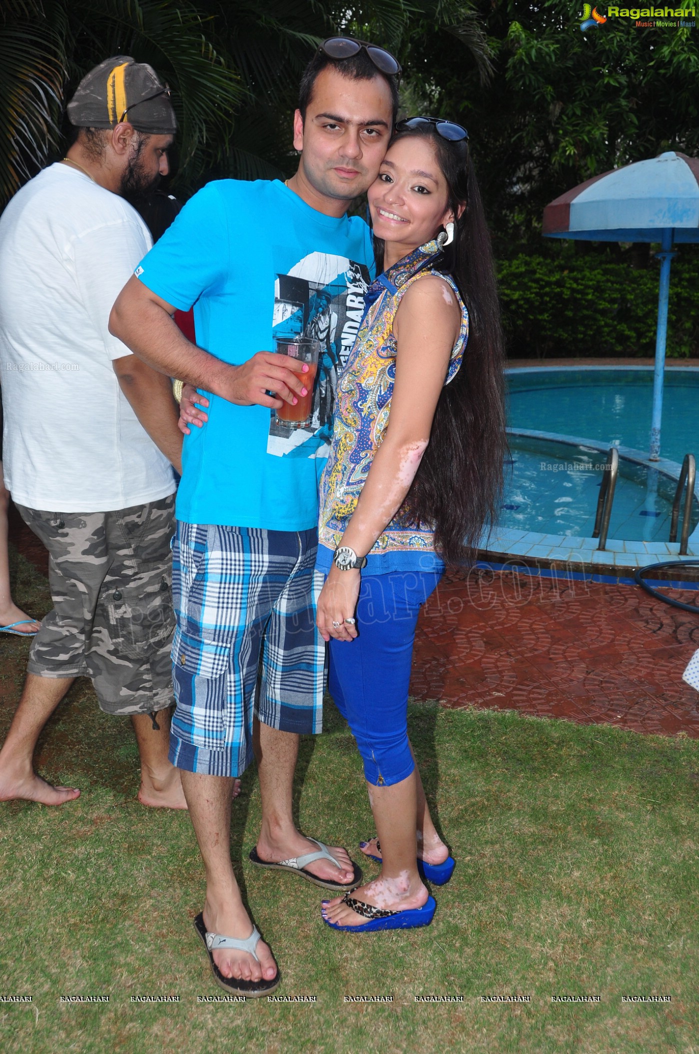 Shorts n Shots: Bash at Singh Farms by Raja Singh-Vinny Singh & Vicky Alag-Poonam Alag