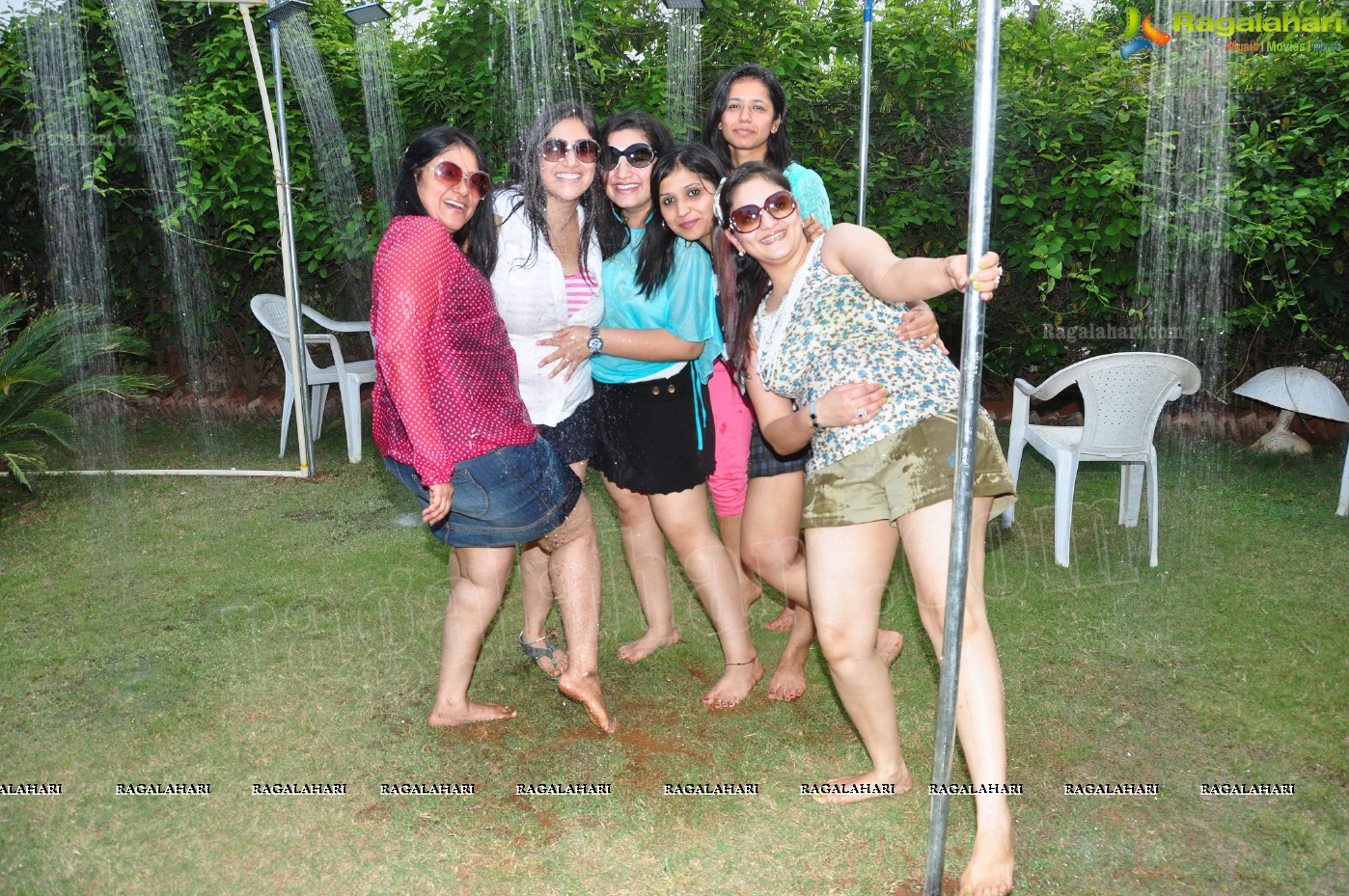 Shorts n Shots: Bash at Singh Farms by Raja Singh-Vinny Singh & Vicky Alag-Poonam Alag