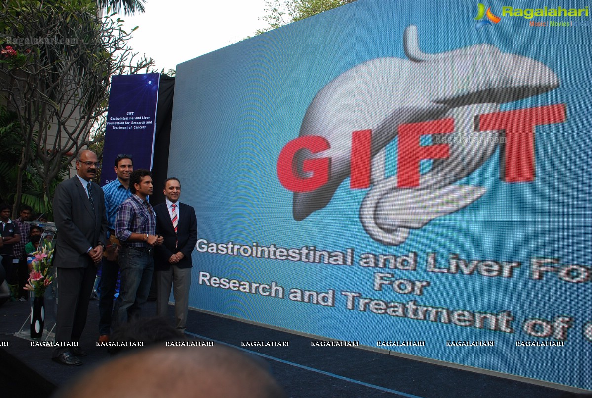 Sachin Tendulkar inaugurates AIG India's Gastrointestinal and Liver Foundation, Hyderabad