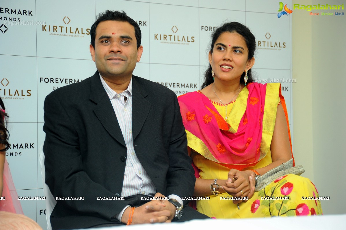 Samantha launches Forevermark in the Kirtilals, Hyderabad