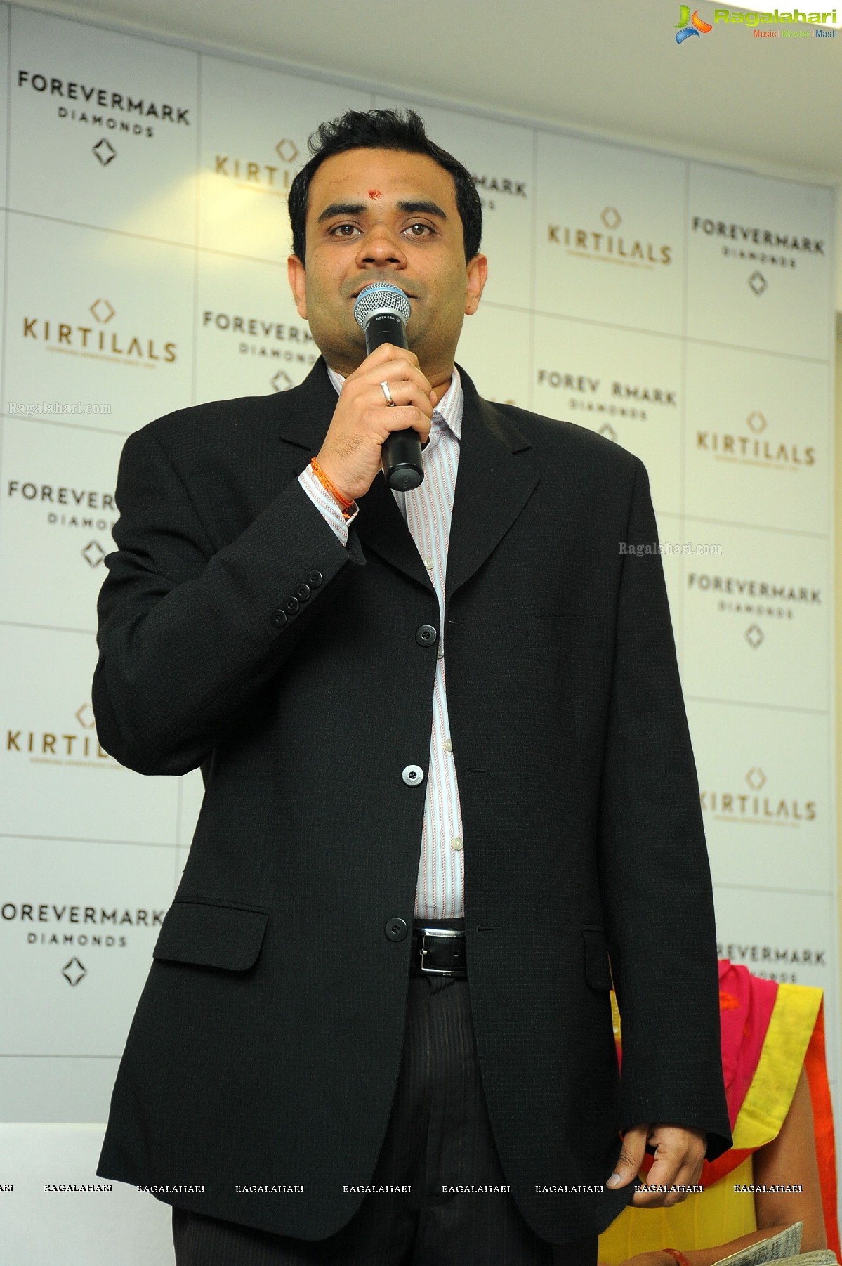 Samantha launches Forevermark in the Kirtilals, Hyderabad