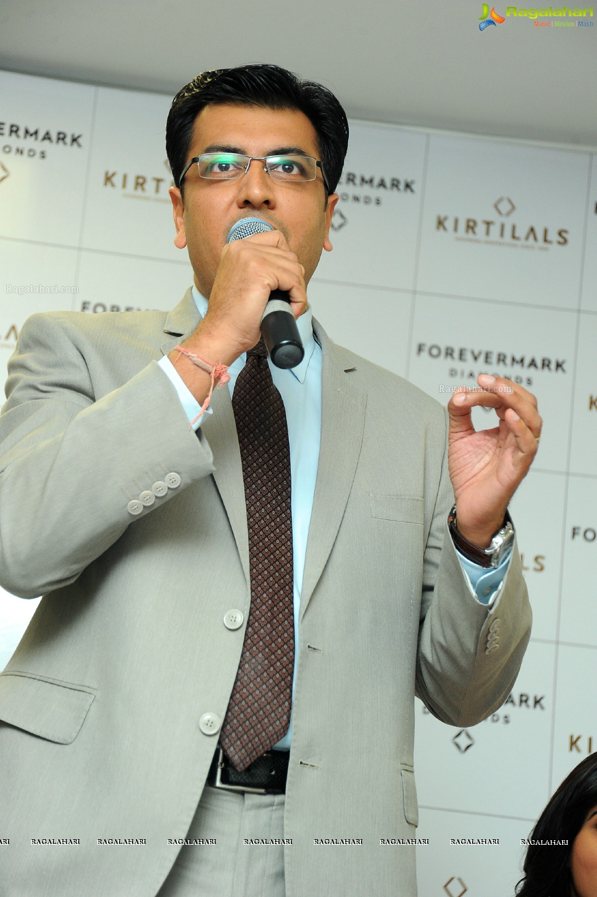 Samantha launches Forevermark in the Kirtilals, Hyderabad